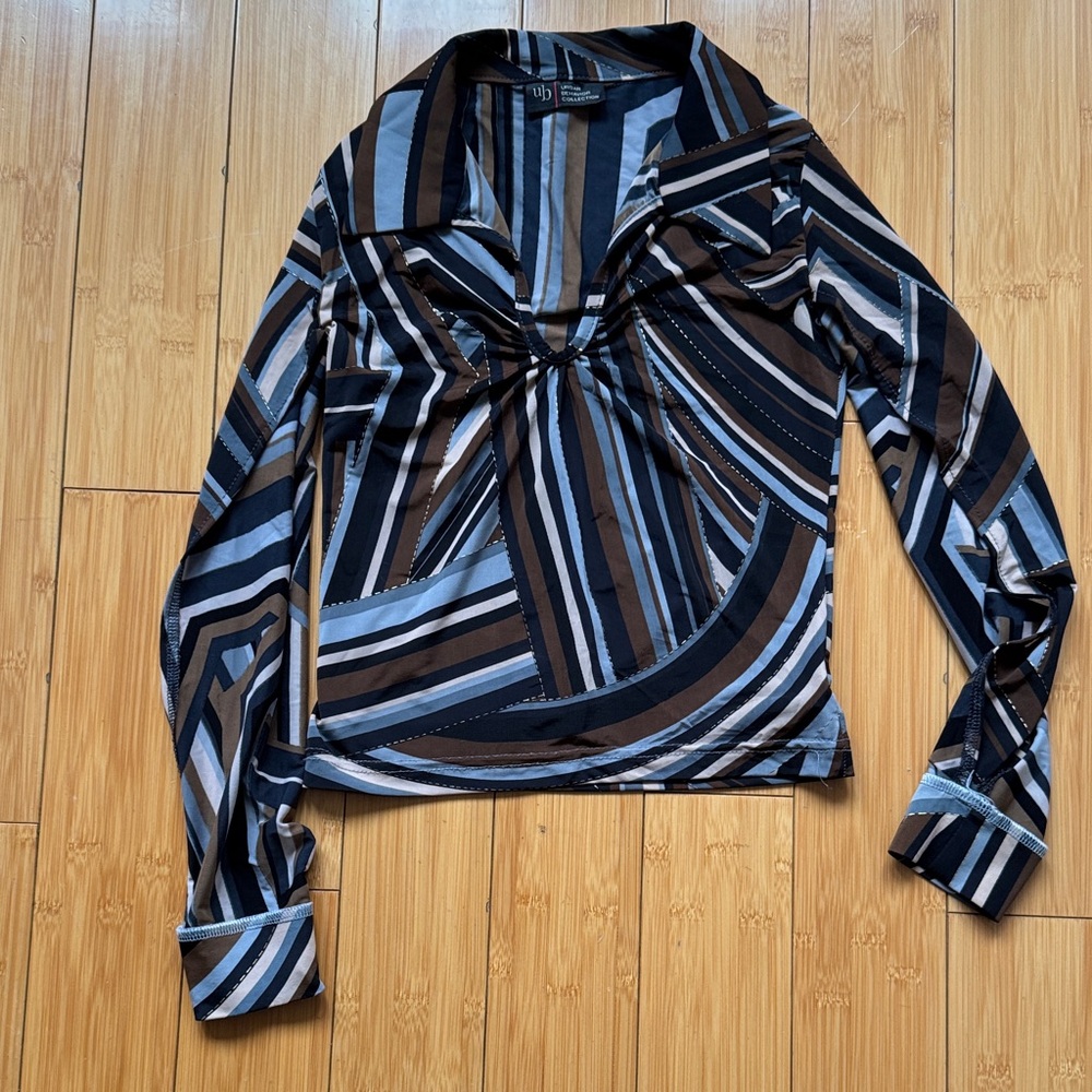 Urban Behavior Women's Geometric Striped Blouse - Black, Brown, Blue
